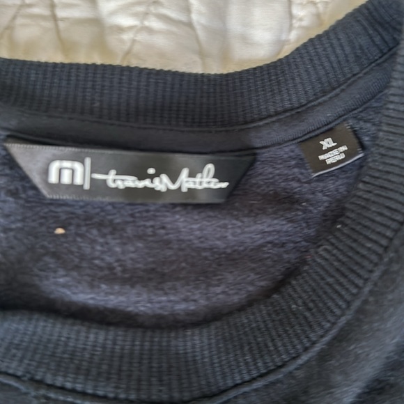 Men’s Travis Mathew Crewneck Sweatshirt XL - Picture 2 of 3